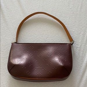 100 percent authentic Louis Vuitton